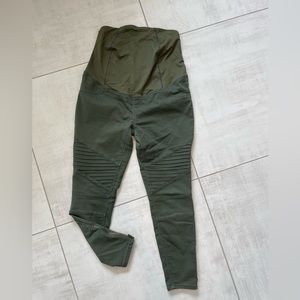 Maternity pants/jeggings